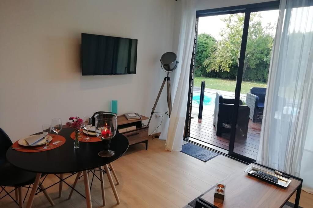 Entre Piscine Et Mer 톤네이샤랑트 외부 사진